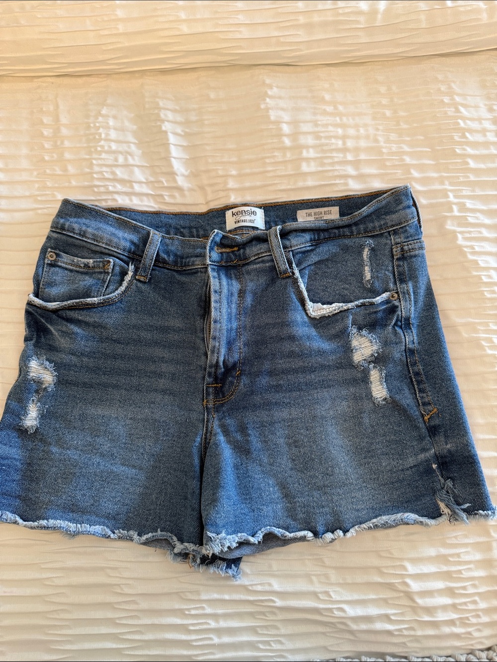 Kensie Frayed Hem Distressed Jean Shorts - Blue